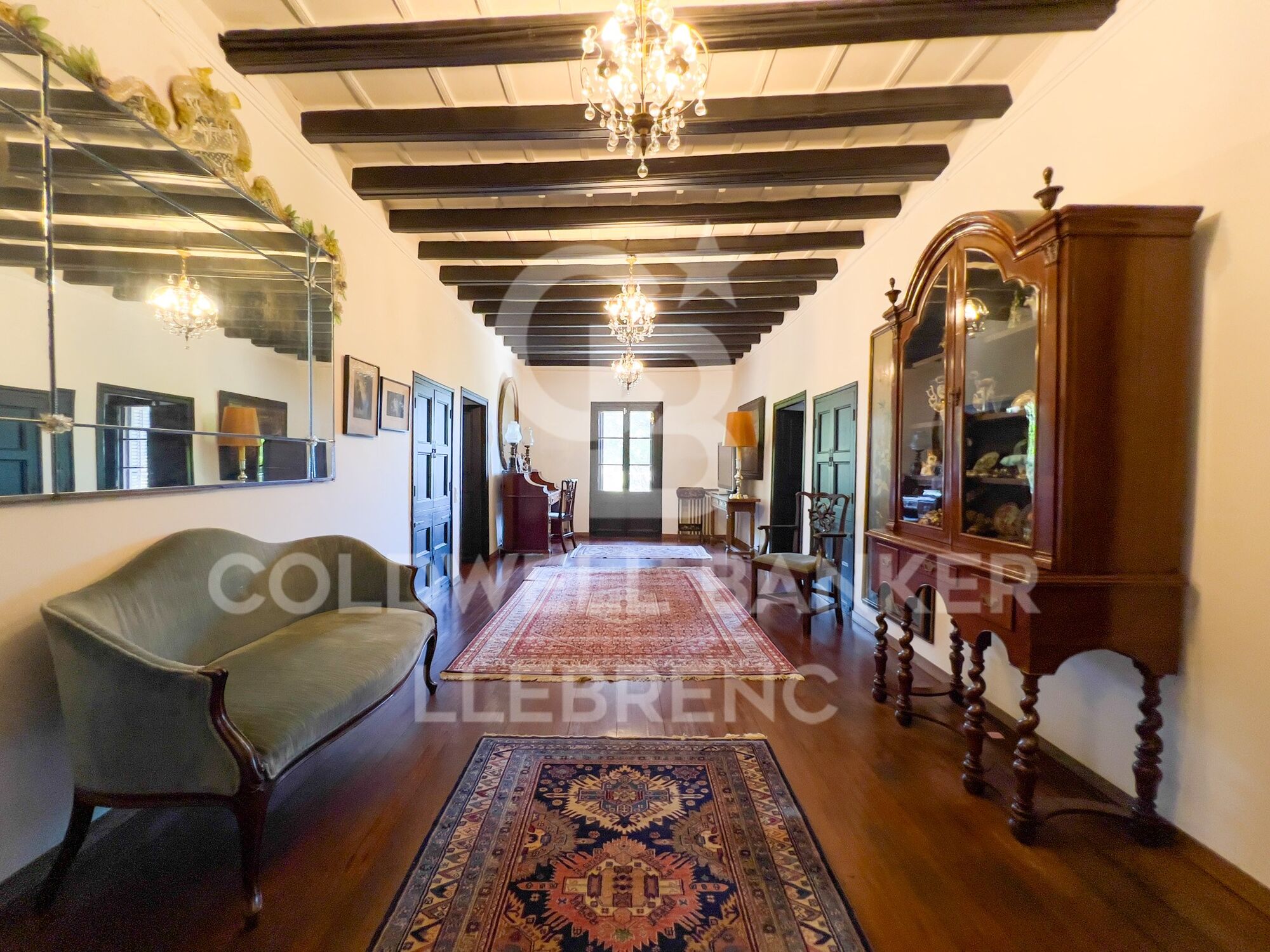 Descubre una masía única y espectacular en venta en el corazón de Vallvidrera