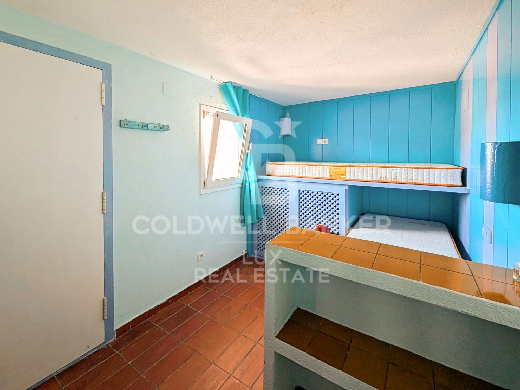 Charming house with spectacular sea views in Cadaqués