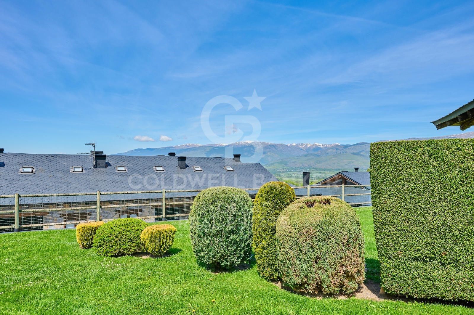 House in Sainte Léocadie