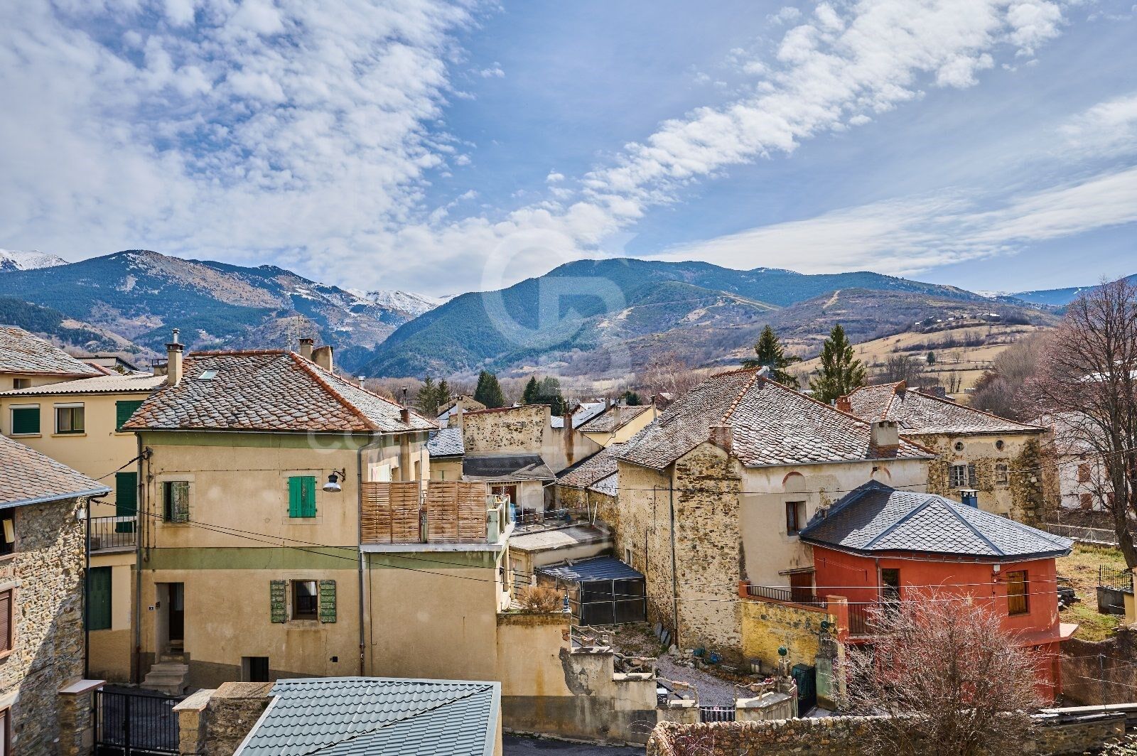 House 5 Bedrooms Triplex Sale Saillagouse