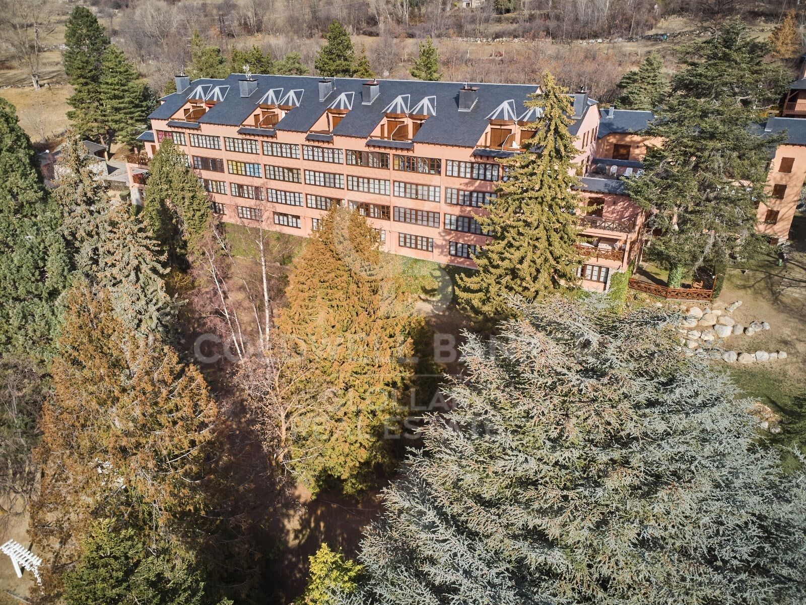 Apartment 2 Bedrooms Sale Enveitg