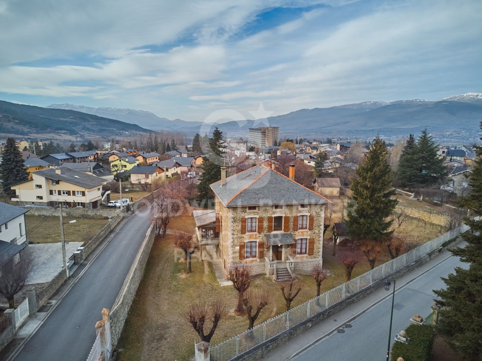 Haus 9 Schlafzimmer Verkauf Osséja