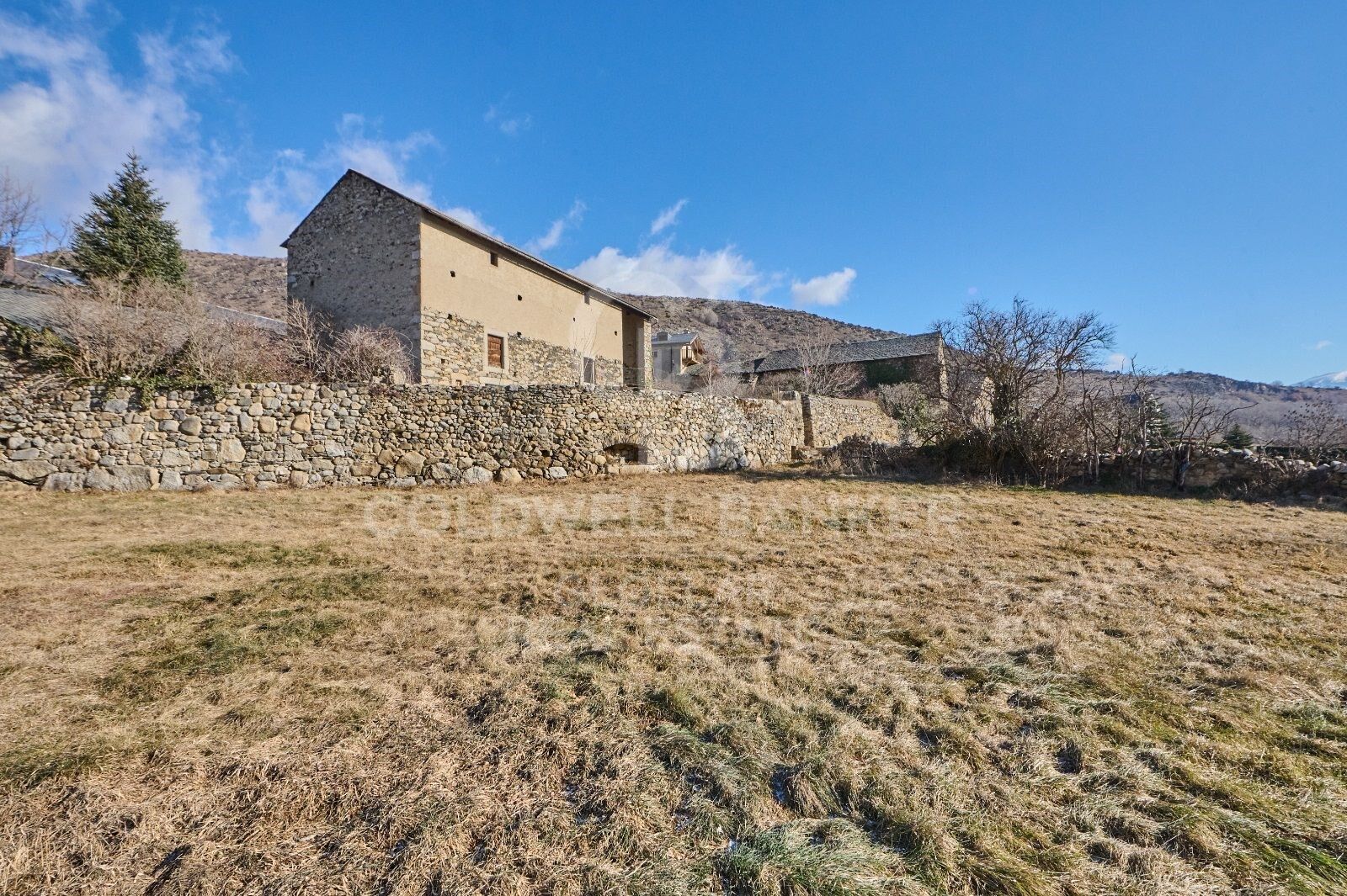 Finca rústica con posibilidades