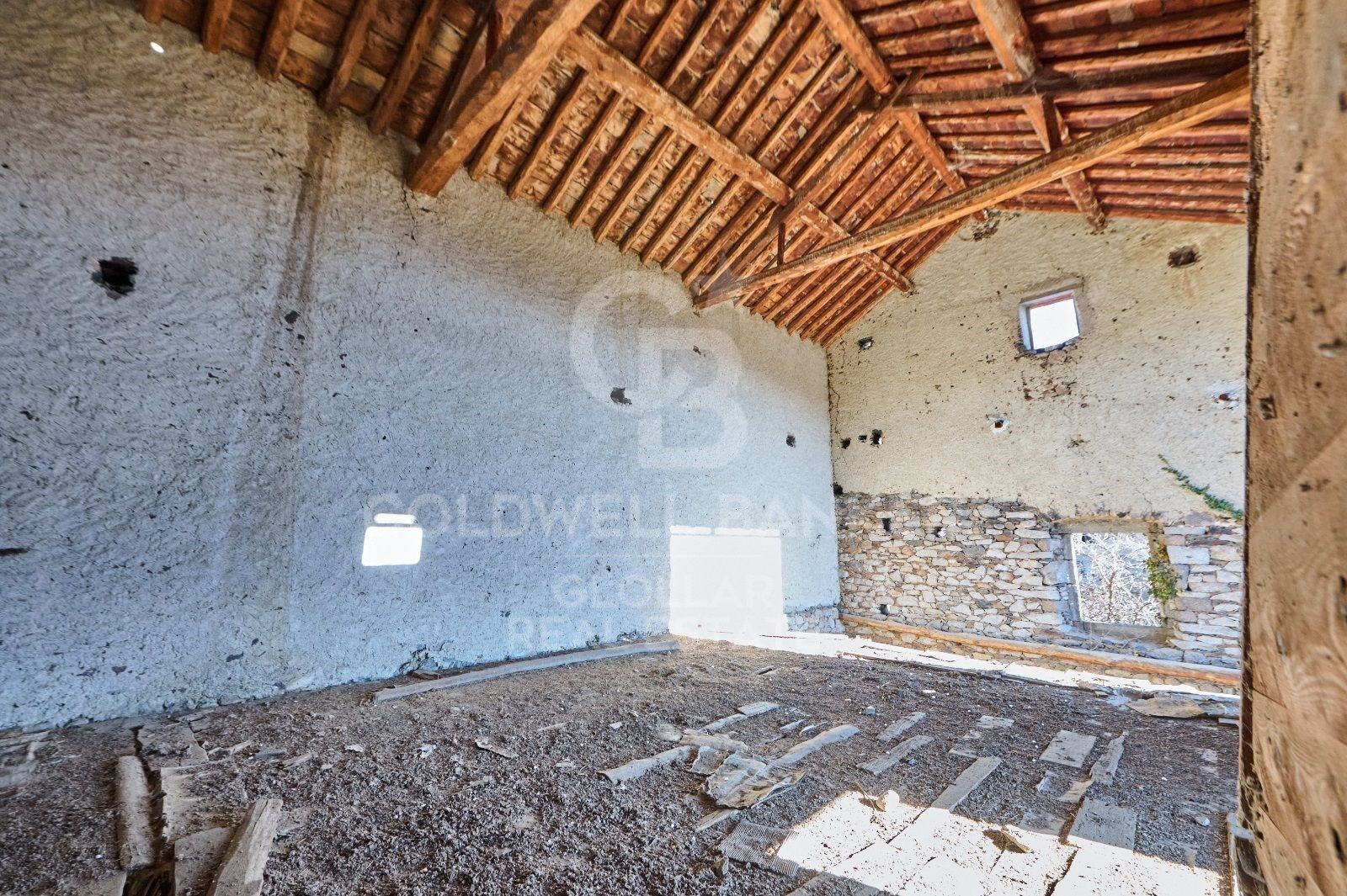 Finca rústica con posibilidades