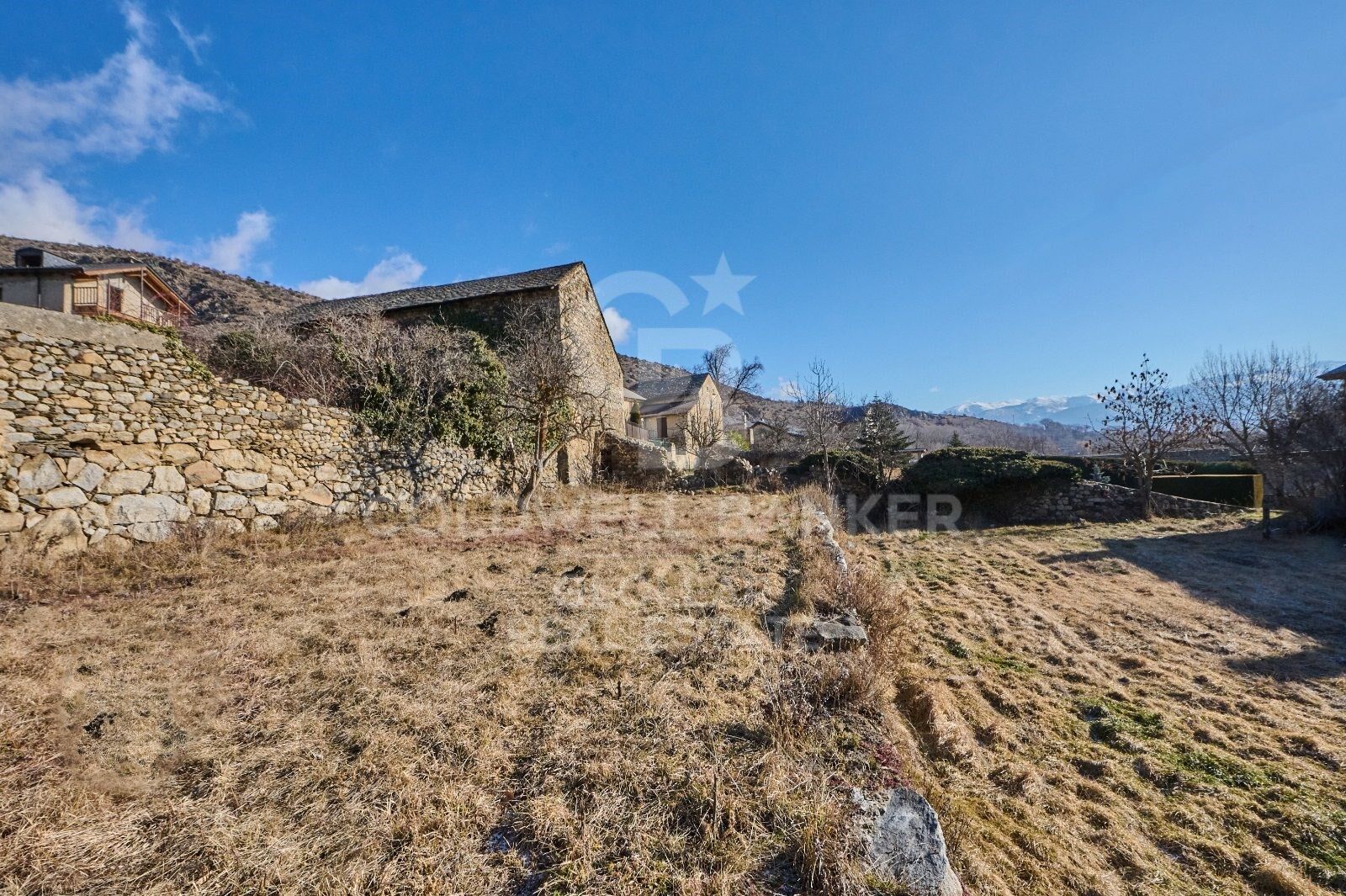 Finca rústica con posibilidades