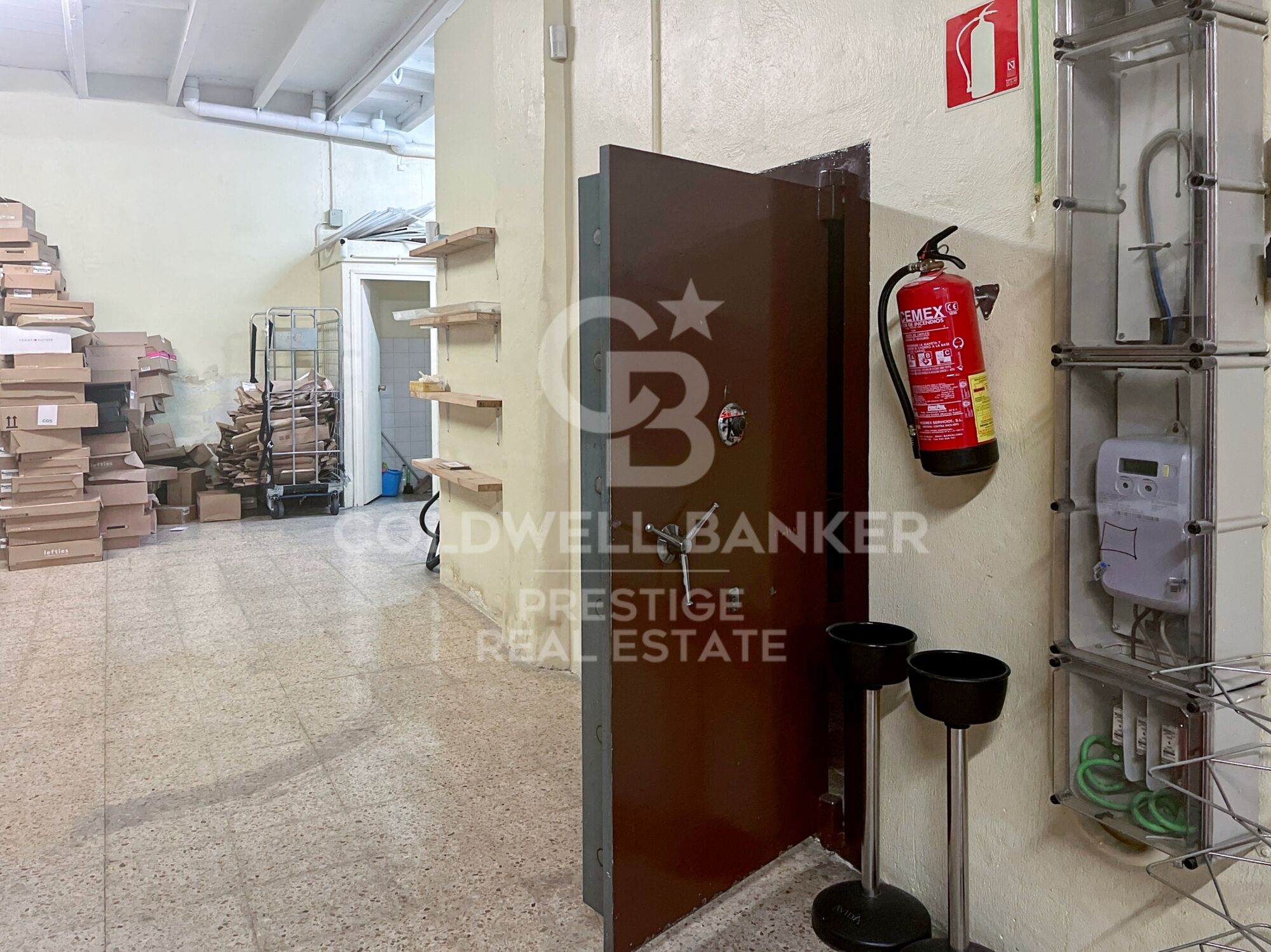 Listed building for sale in Santa Eulalia with a tourist license