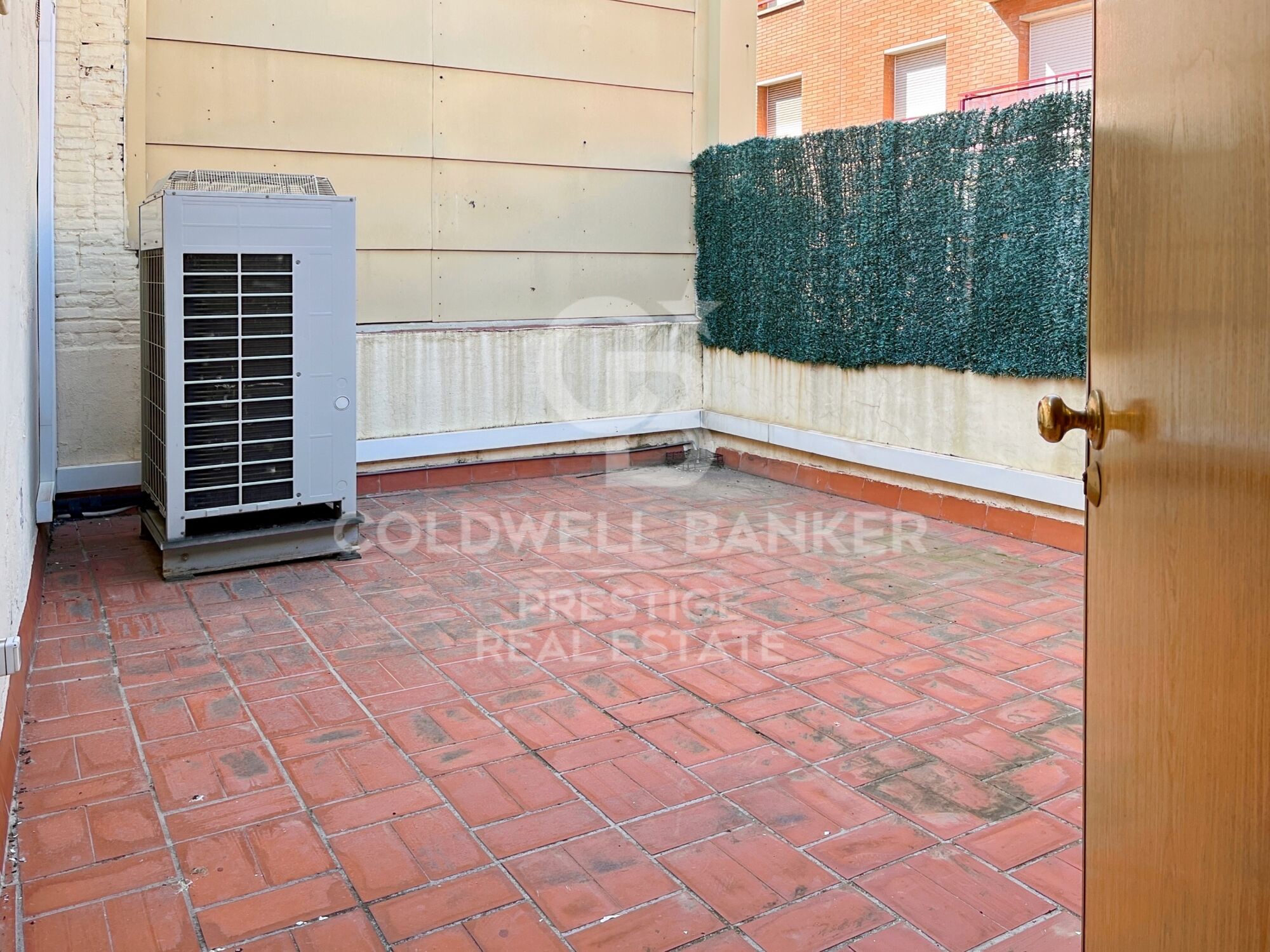 Listed building for sale in Santa Eulalia with a tourist license