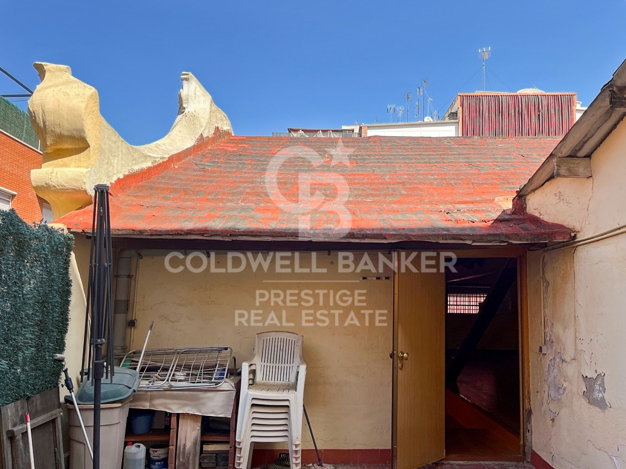 Denkmalgeschütztes Gebäude in Santa Eulalia mit Touristenlizenz zu verkaufen