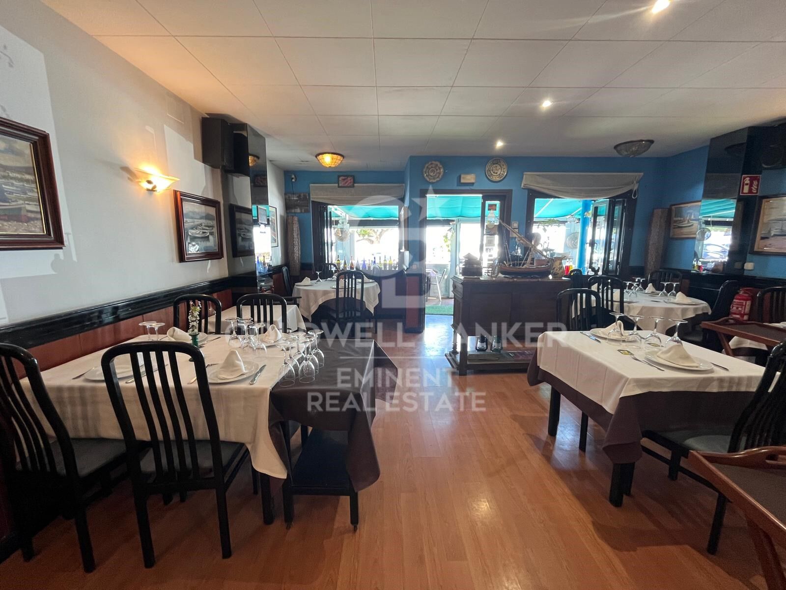 Unique Opportunity: Iconic Restaurant on the Promenade of l'Escala