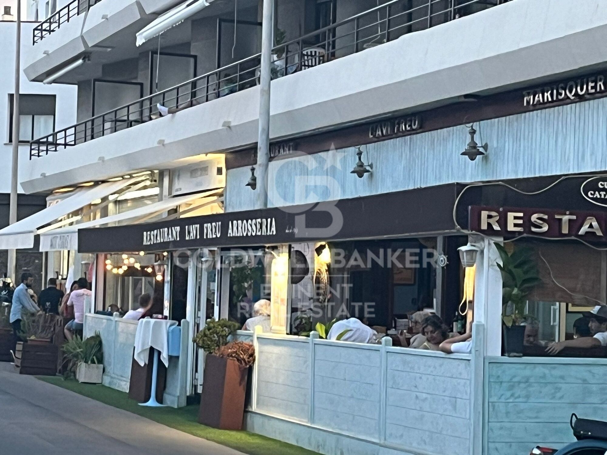 Unique Opportunity: Iconic Restaurant on the Promenade of l'Escala