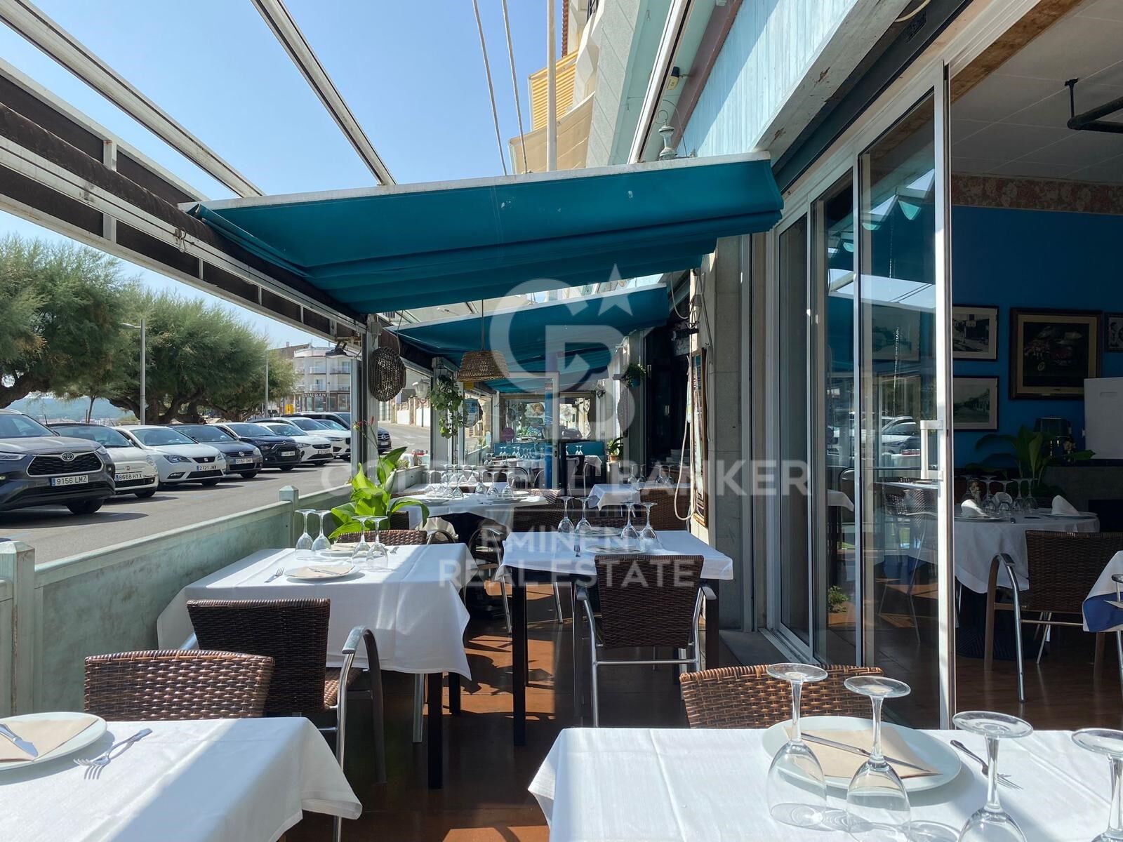 Unique Opportunity: Iconic Restaurant on the Promenade of l'Escala