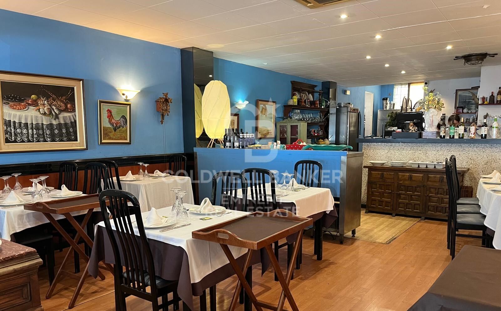 Unique Opportunity: Iconic Restaurant on the Promenade of l'Escala