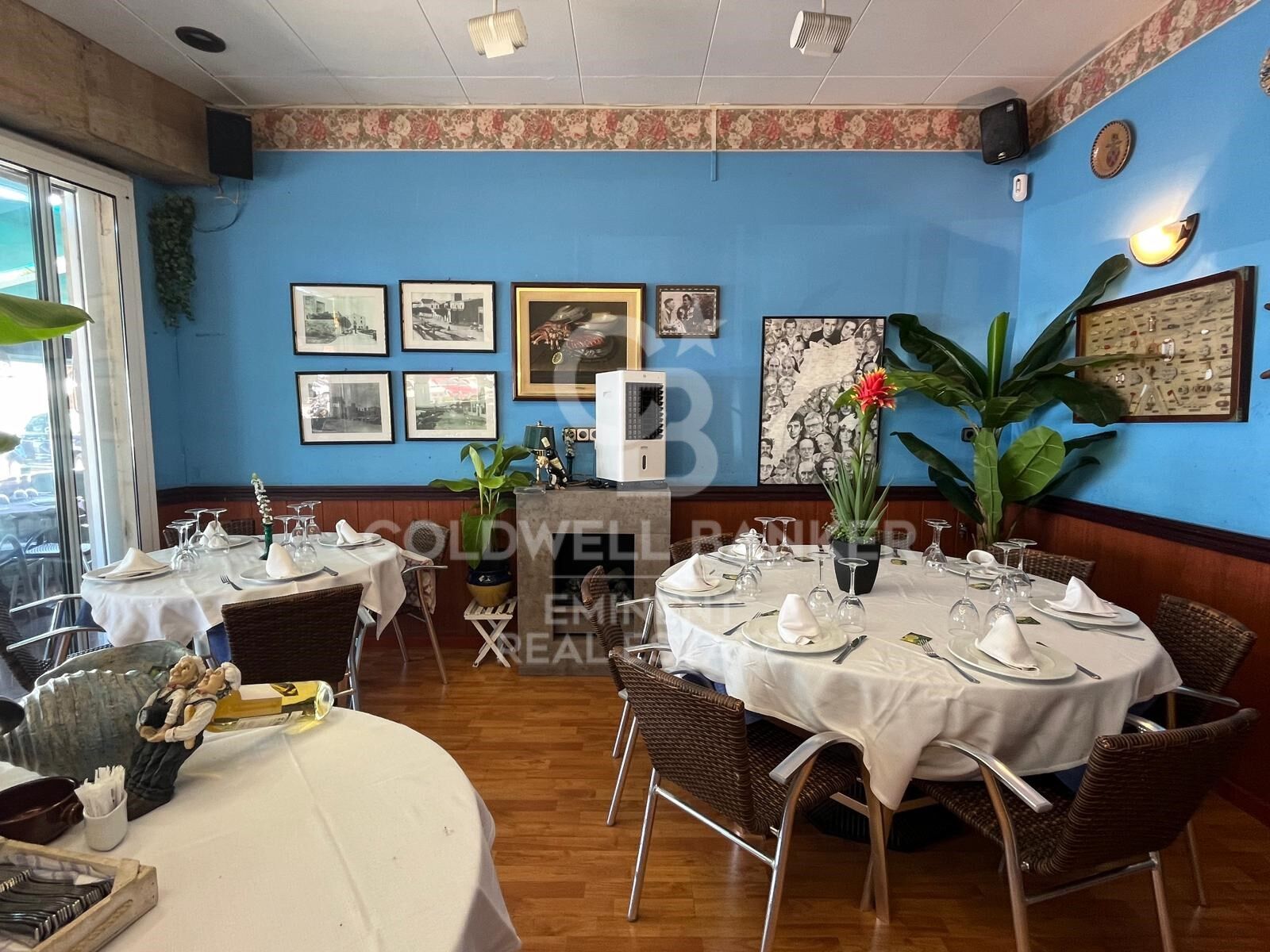 Unique Opportunity: Iconic Restaurant on the Promenade of l'Escala