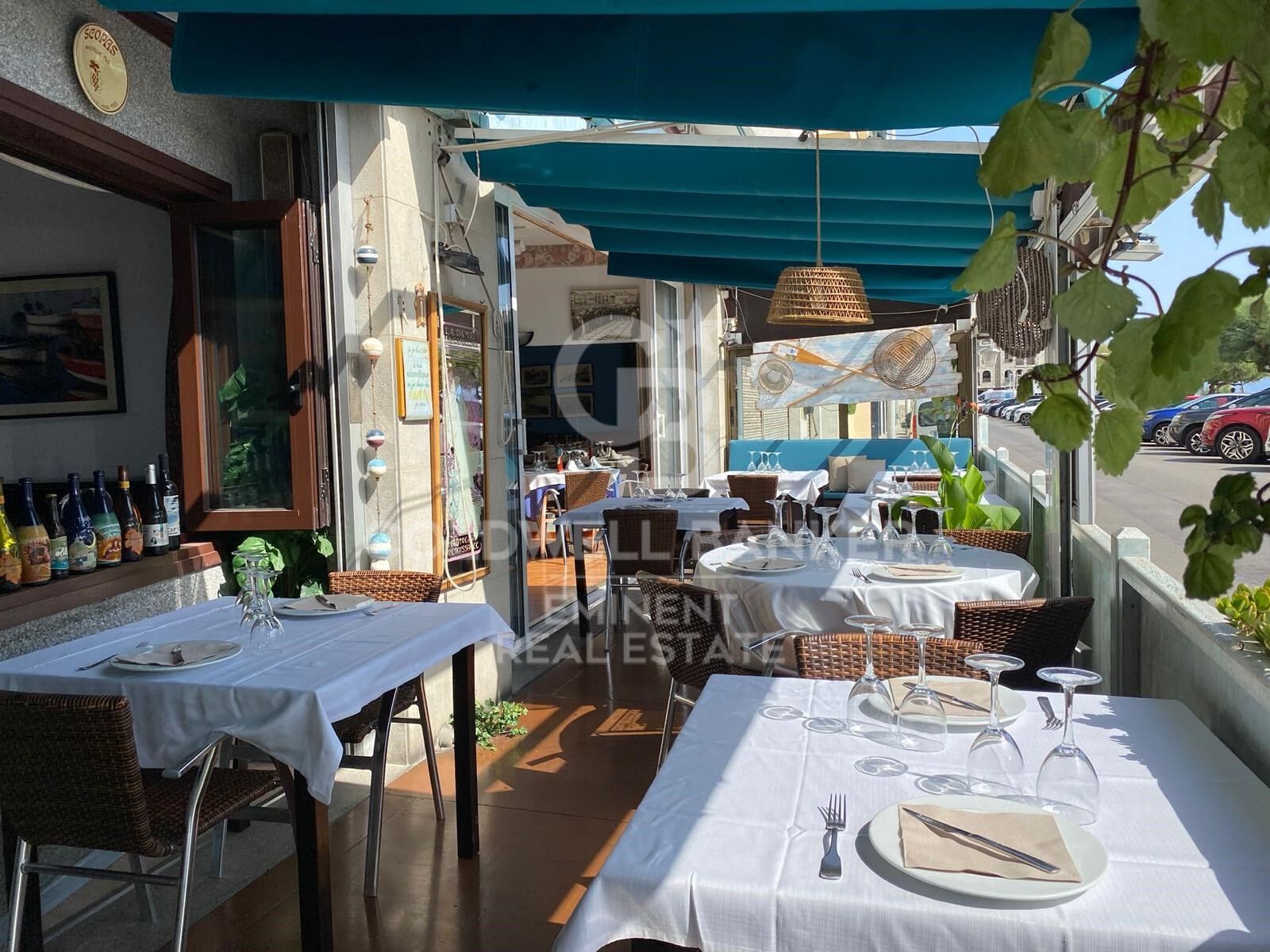 Unique Opportunity: Iconic Restaurant on the Promenade of l'Escala