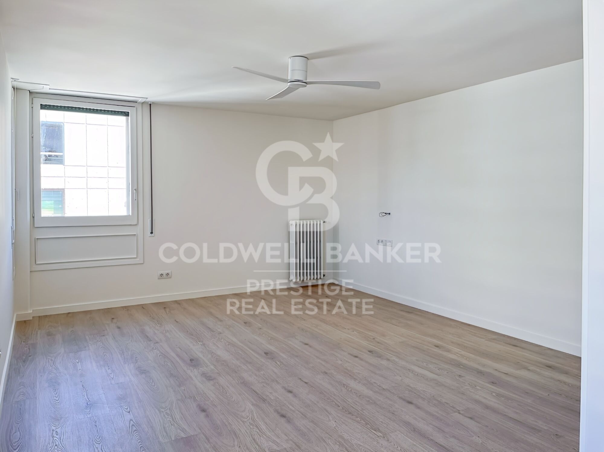 Fully renovated apartment with garage on Calle Ganduxer/Diagonal