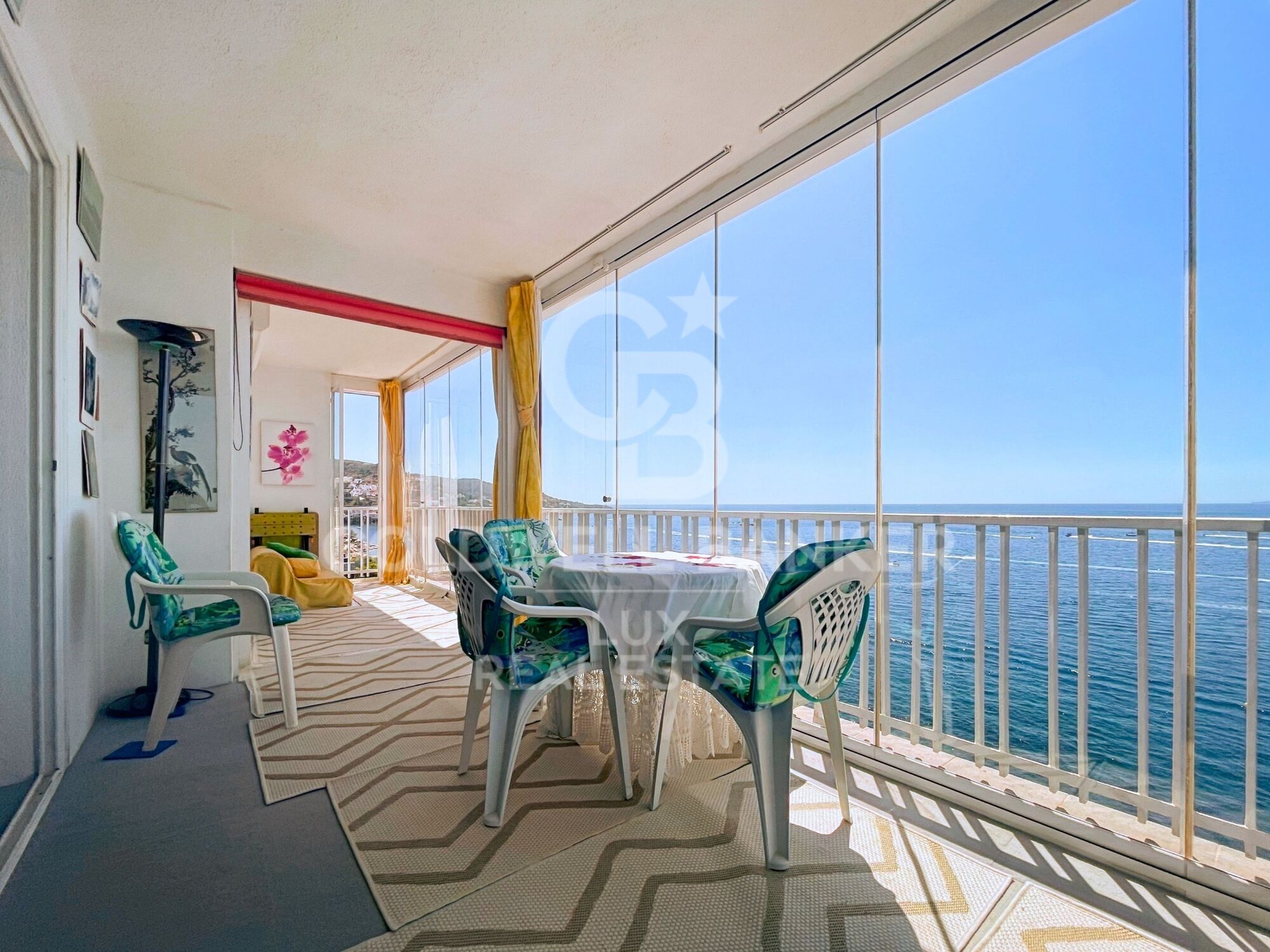 Penthouse direkt am Meer in Roses, Costa Brava