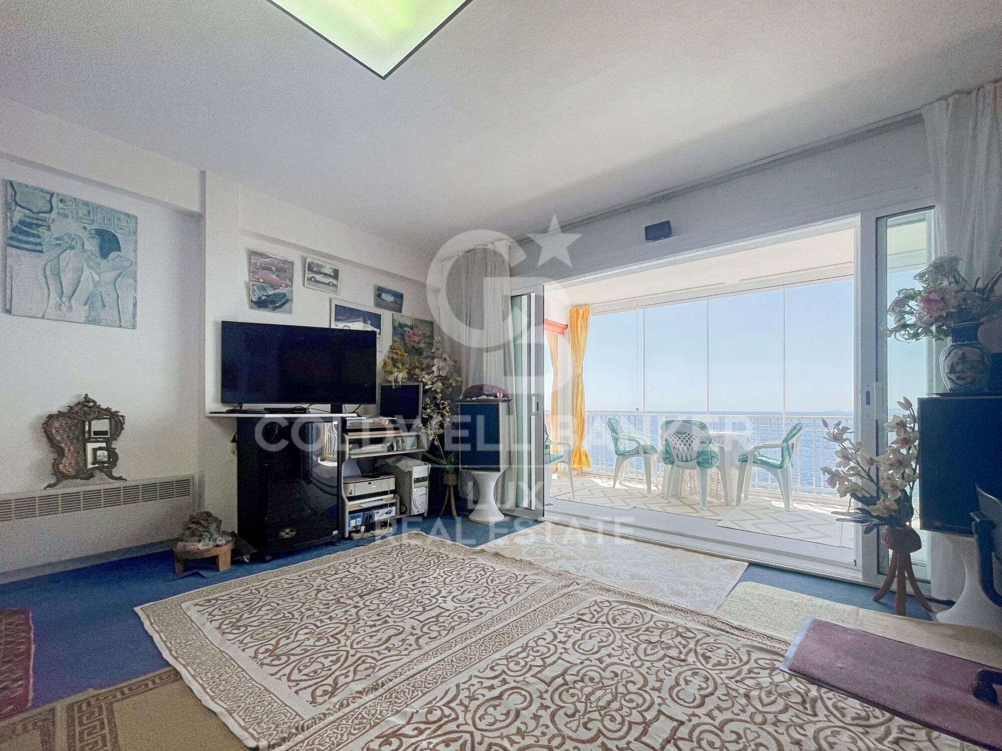 Penthouse on the seafront in Roses, Costa Brava