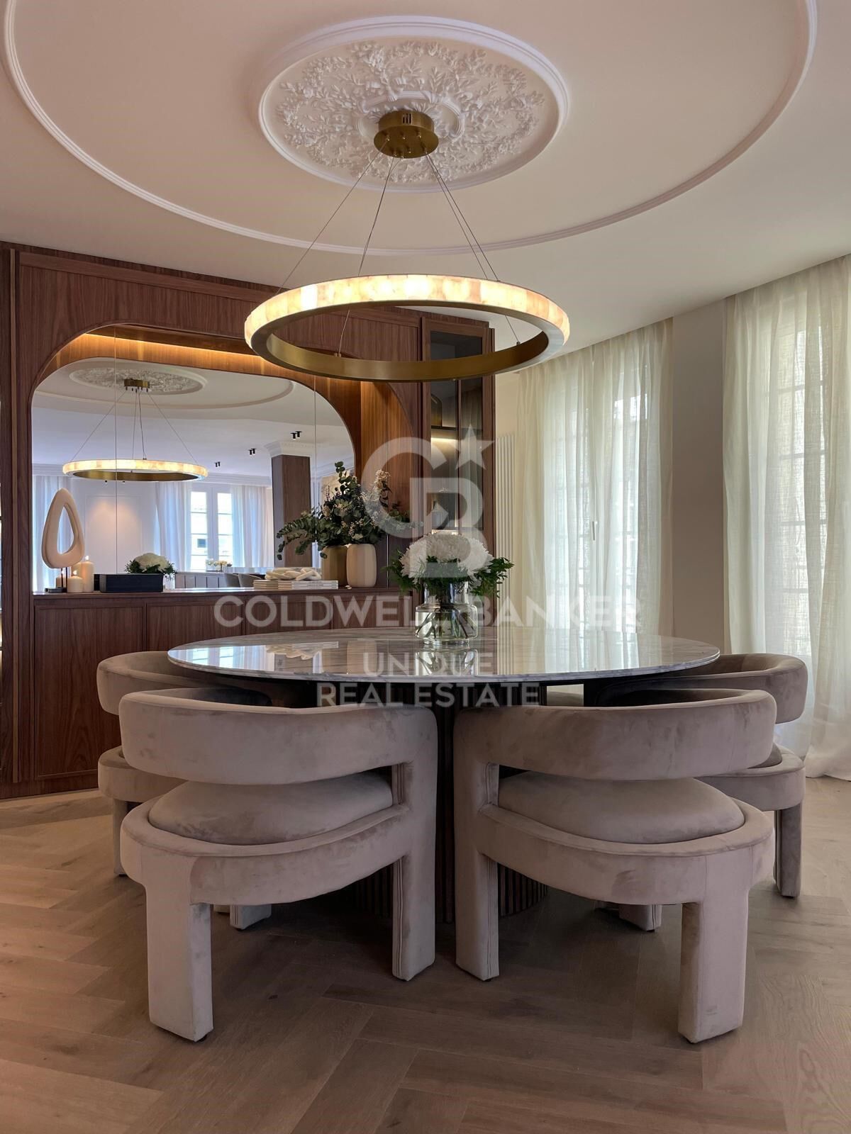 Amplio piso renovado de 4 dormitorios en venta en el barrio de Salamanca, Castellana