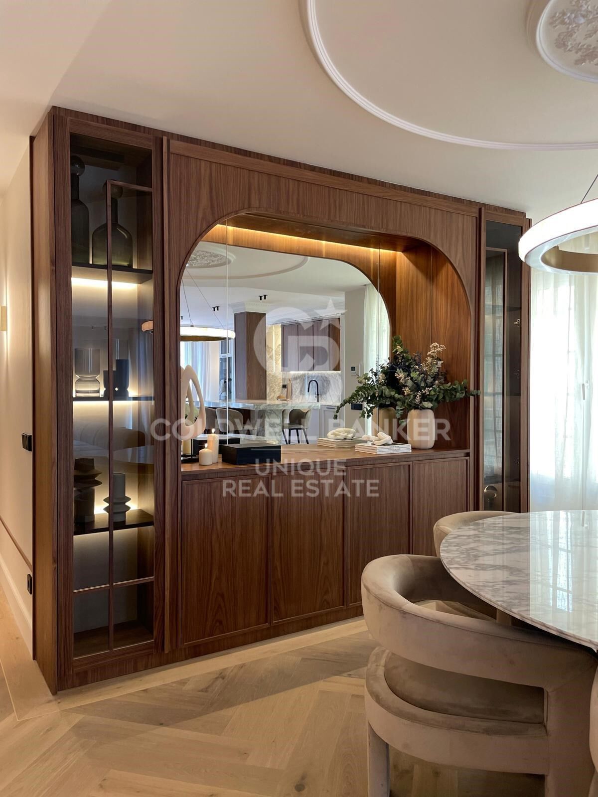 Spacious flat for sale in Salamanca district, Madrid