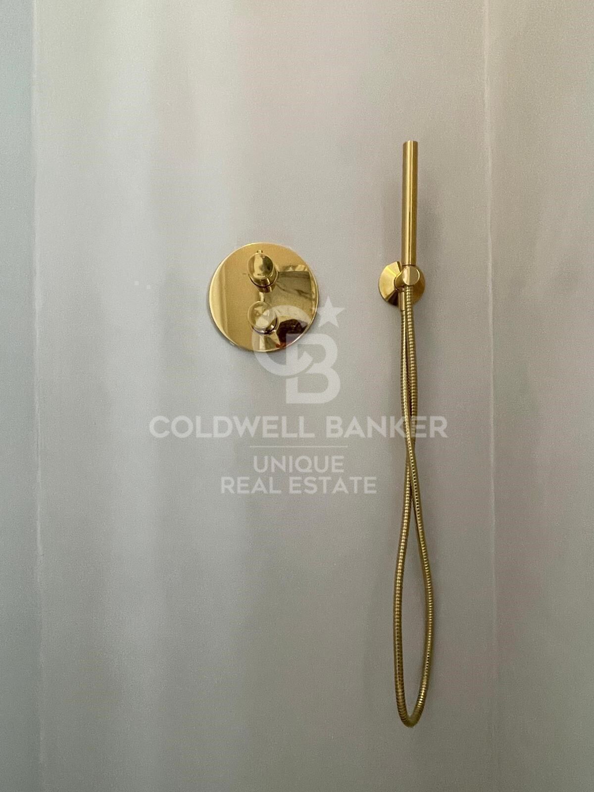 Amplio piso renovado de 4 dormitorios en venta en el barrio de Salamanca, Castellana