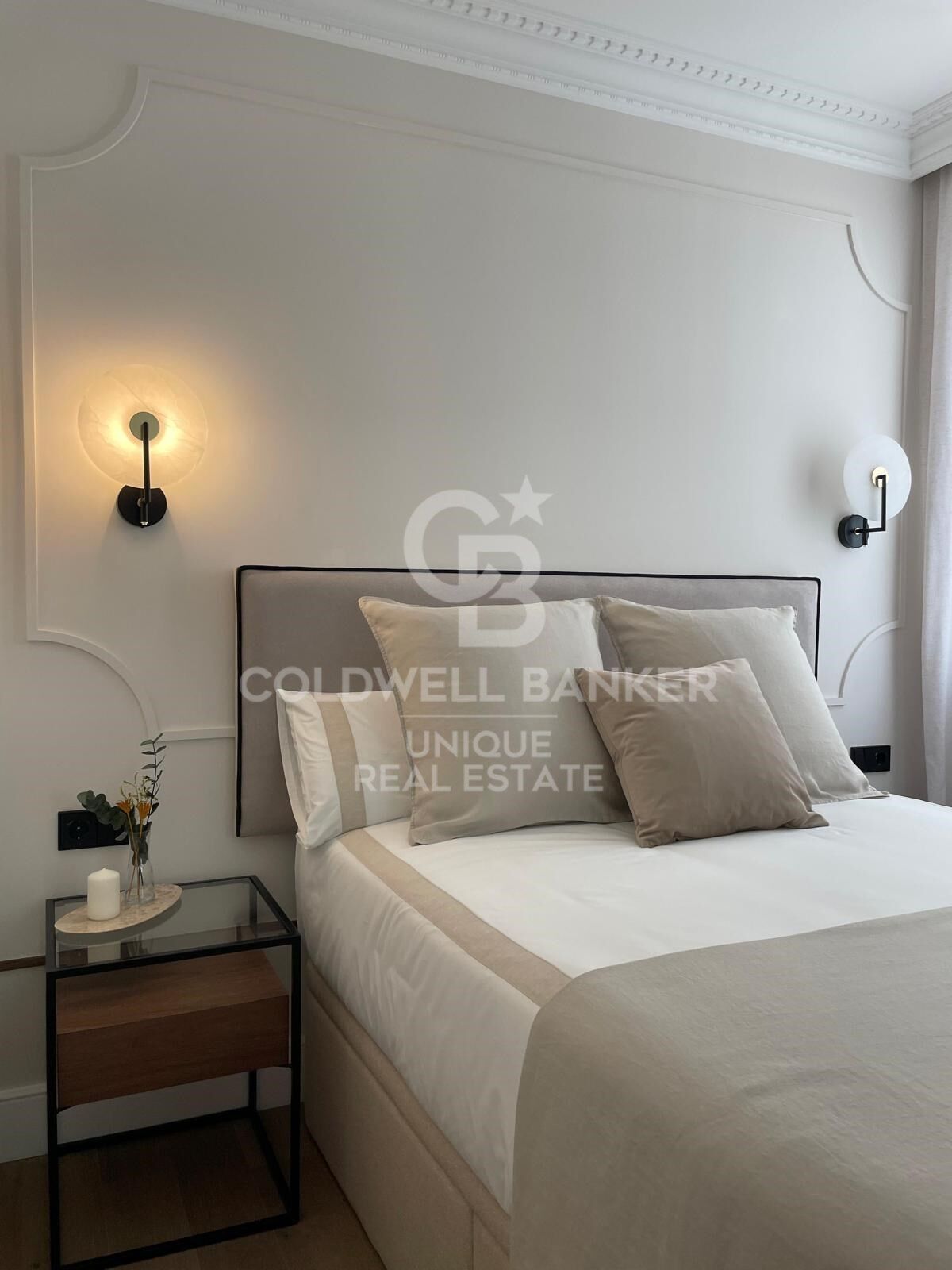 Spacious flat for sale in Salamanca district, Madrid