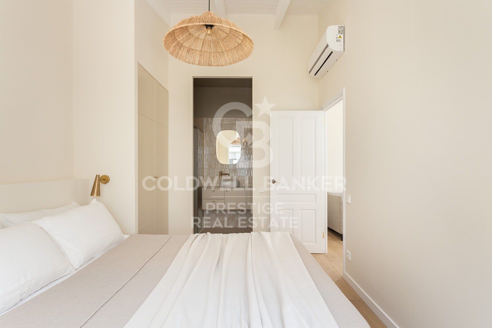 Ático en venta en calle de Lluís Vives (Gràcia)