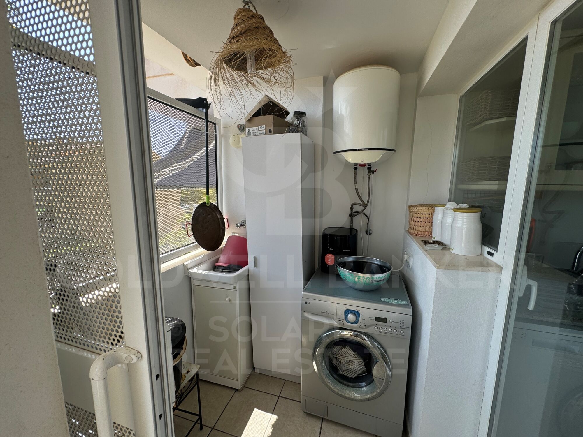 ¡Venta de ático dúplex en Jávea, con 2 habitaciones y a 50 metros del mar!