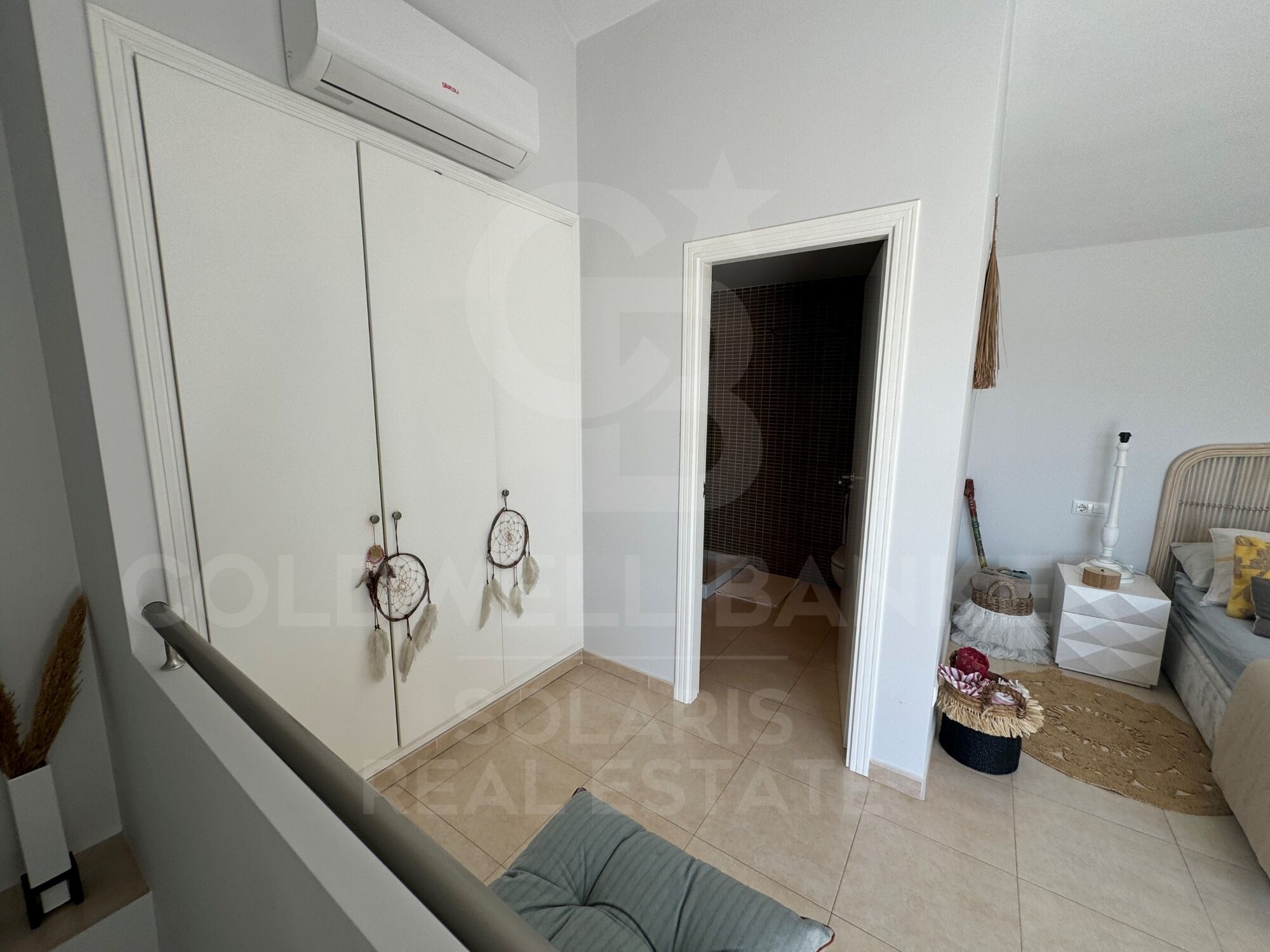 Duplex-Penthouse zum Verkauf in Jávea, 50 Meter vom Meer entfernt!