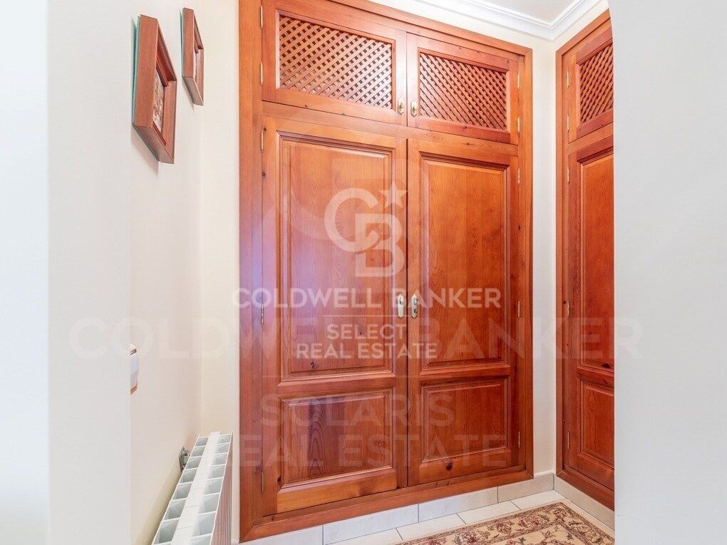 Beautiful family villa with garden