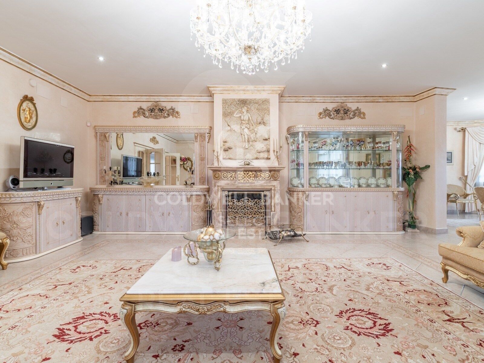 Amazing villa with sea views