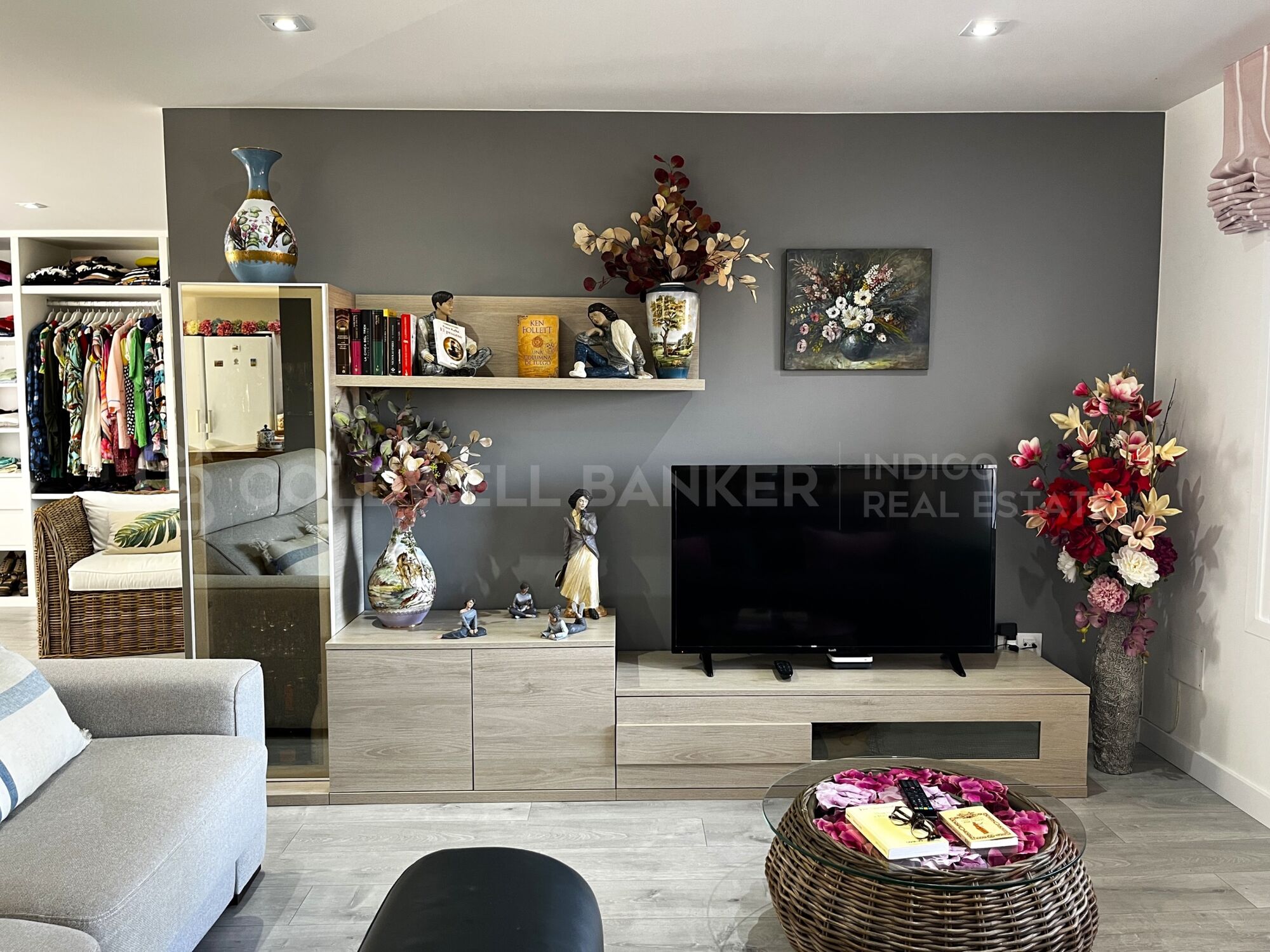 Villa with Views of the Cies