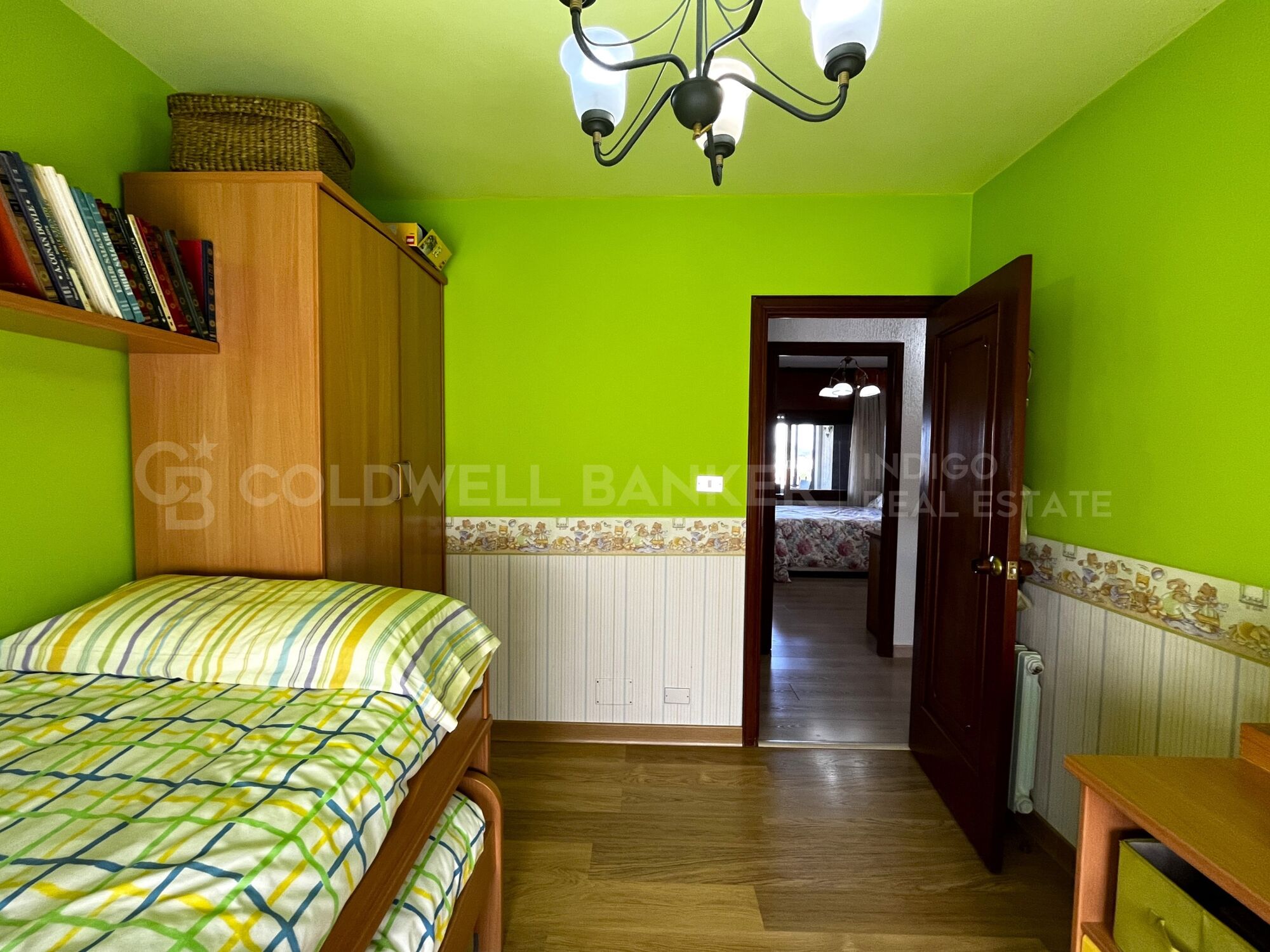 Villa with Views of the Cies