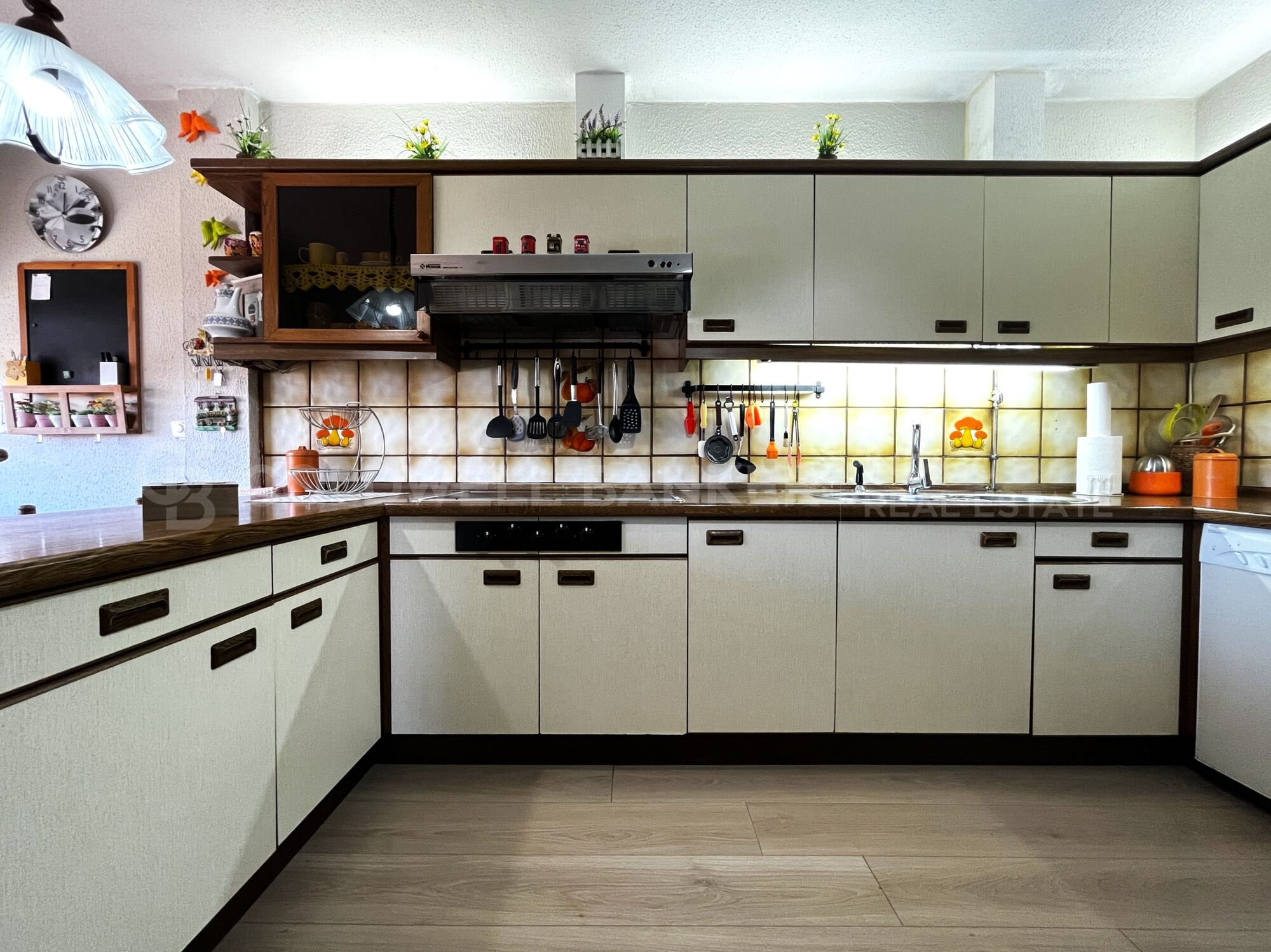 Villa with Views of the Cies