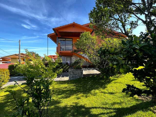 Villa mit Blick auf die Cies