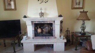 Charmante villa de style rustique-méditerranéen avec une vue spectaculaire sur la mer