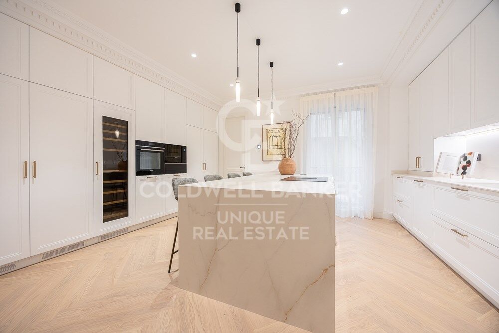 Espectacular vivienda con terraza a la venta en Recoletos, Madrid