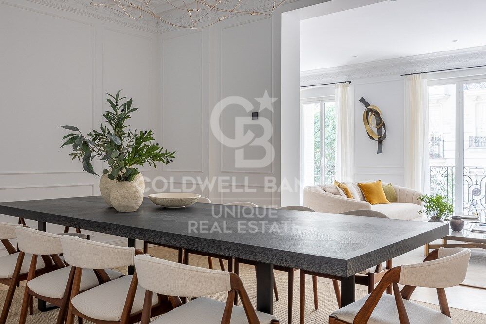 Espectacular vivienda con terraza a la venta en Recoletos, Madrid