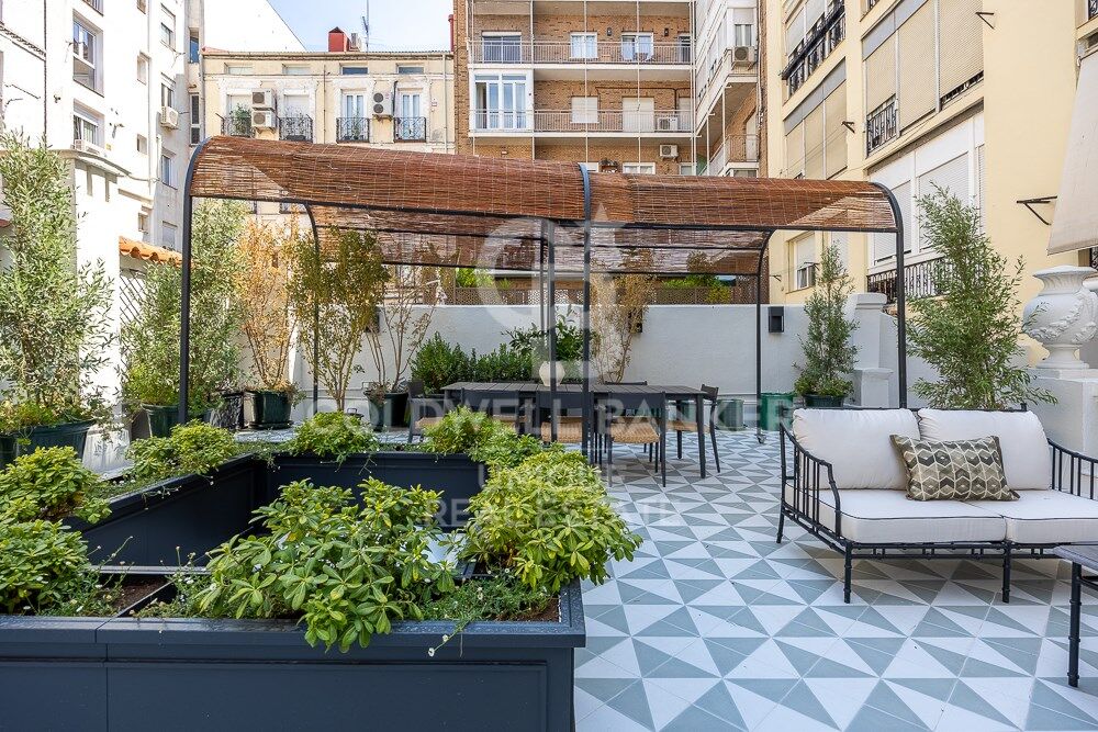 Spektakuläre Wohnung mit Terrasse zu verkaufen in Recoletos, Madrid
