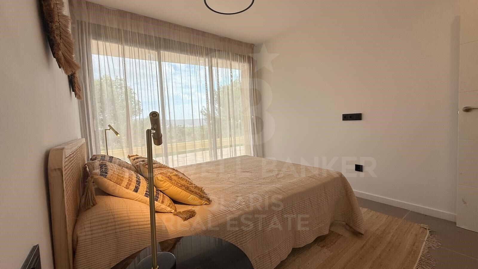 Villa con vistas al mar en Residencial Puerta Fenicia, Jávea