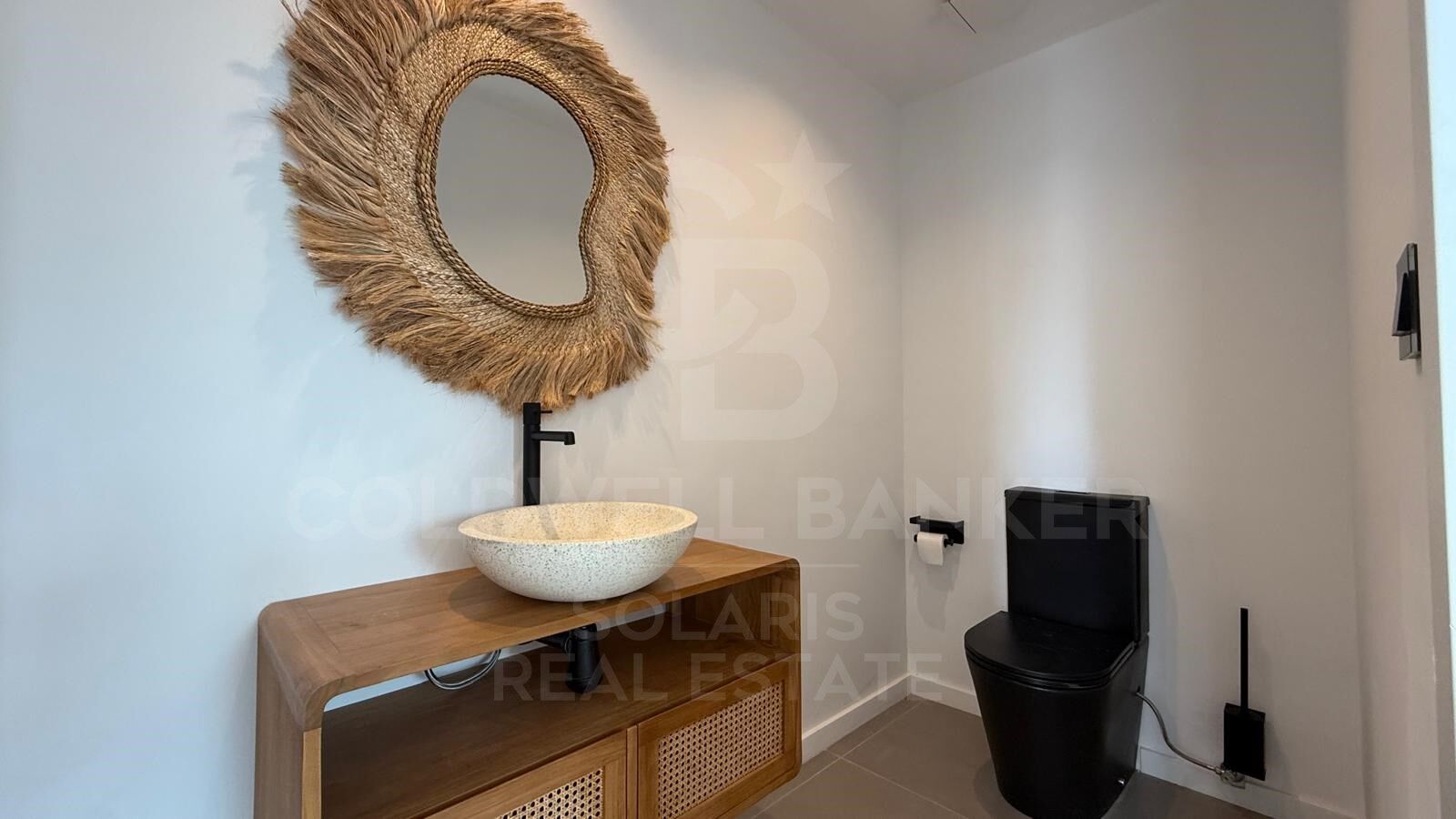 Villa con vistas al mar en Residencial Puerta Fenicia, Jávea