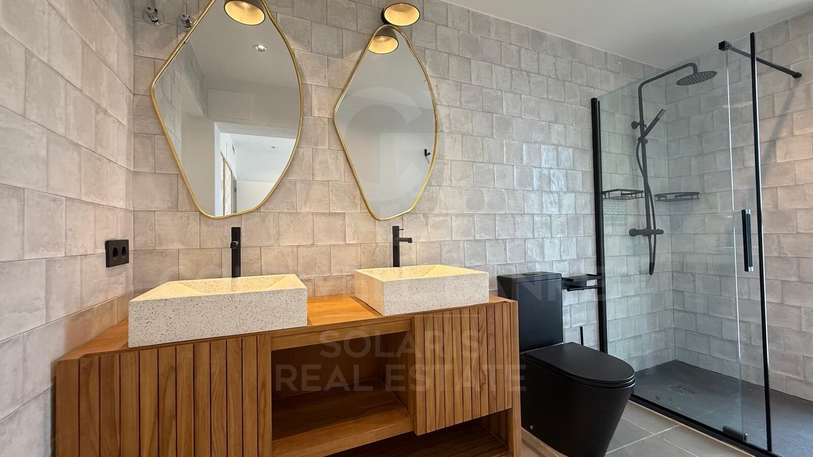 Villa con vistas al mar en Residencial Puerta Fenicia, Jávea