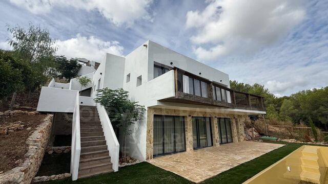 Villa con vistas al mar en Residencial Puerta Fenicia, Jávea