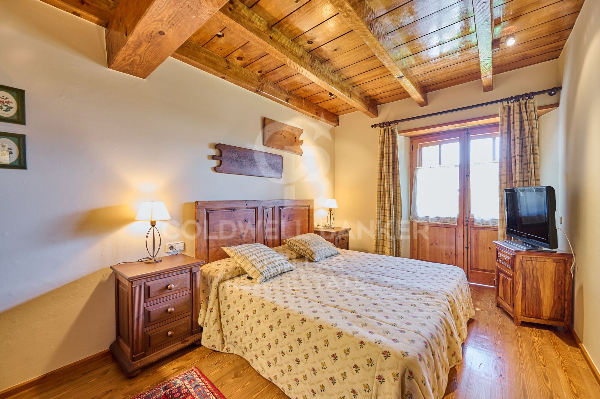 House 5 Bedrooms Triplex Sale Bolvir