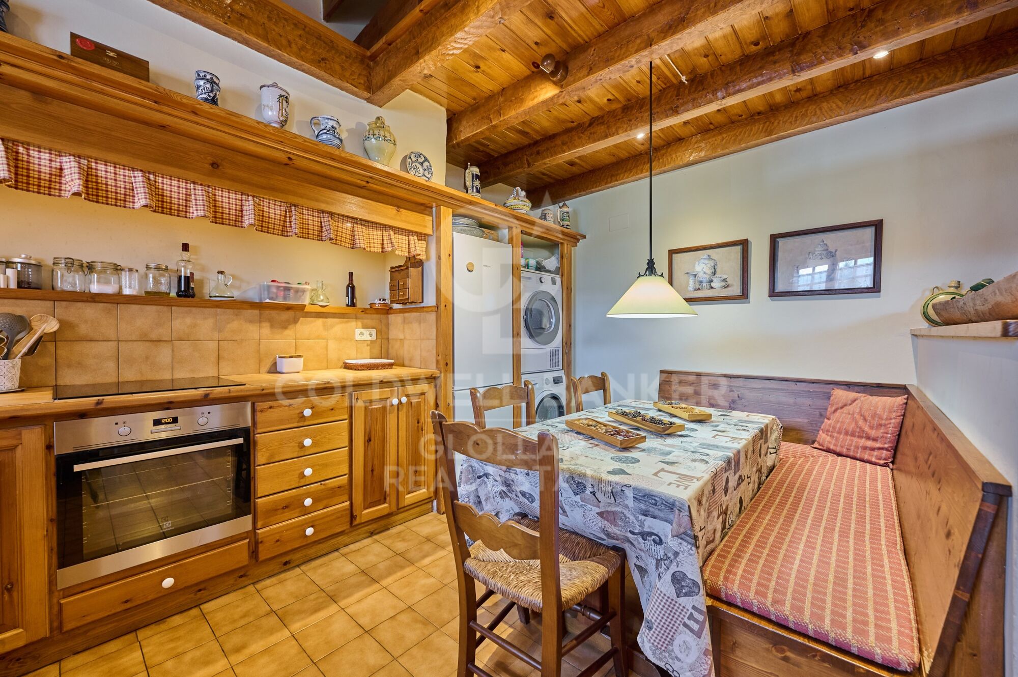 House 5 Bedrooms Triplex Sale Bolvir