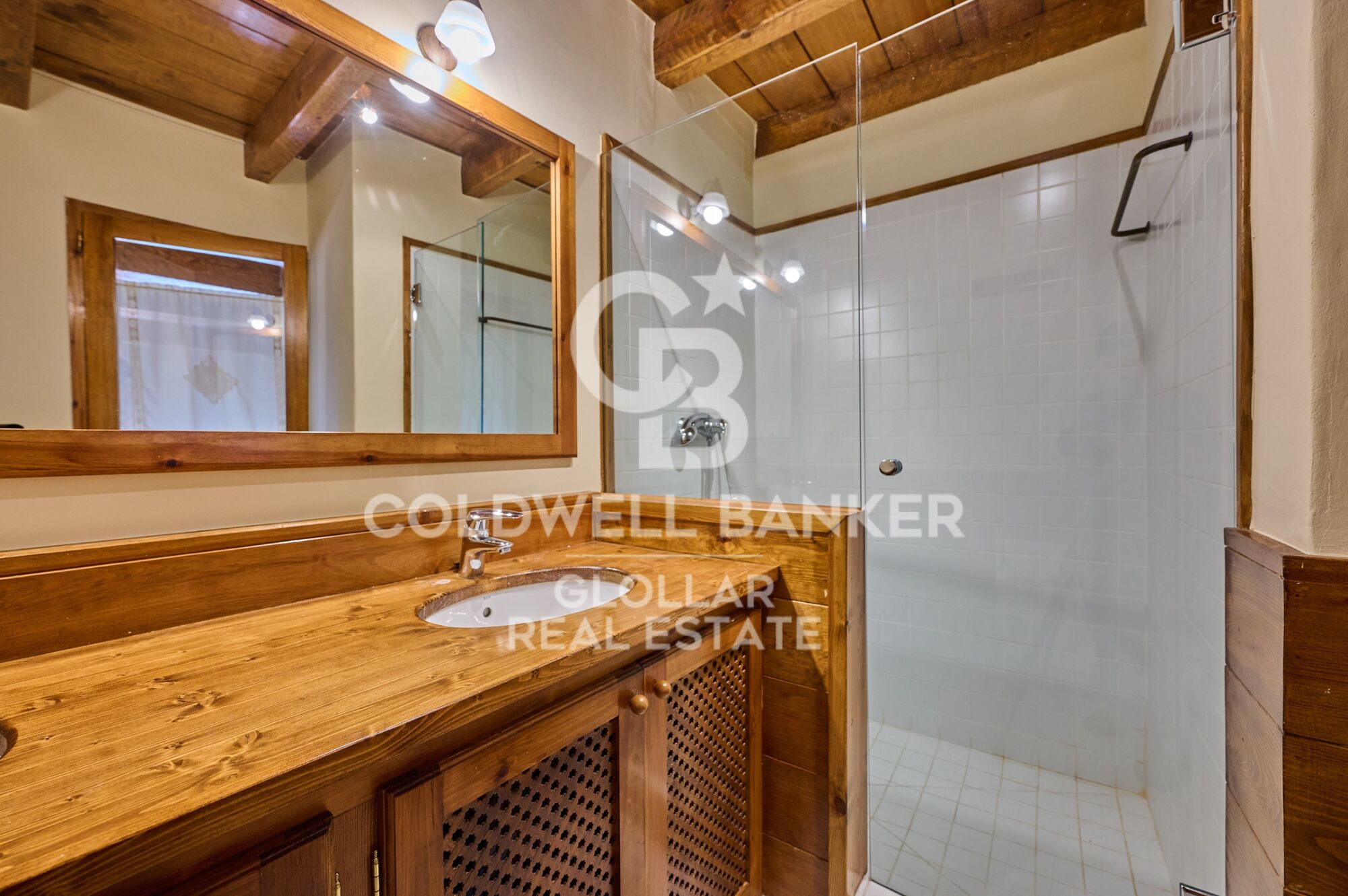 House 5 Bedrooms Triplex Sale Bolvir