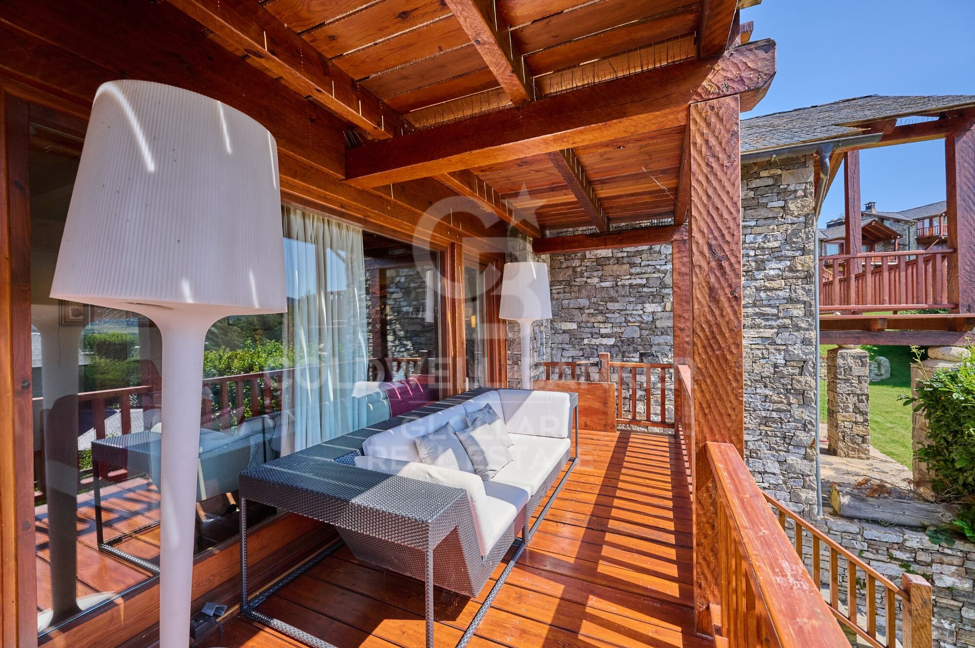 House 5 Bedrooms Triplex Sale Bolvir