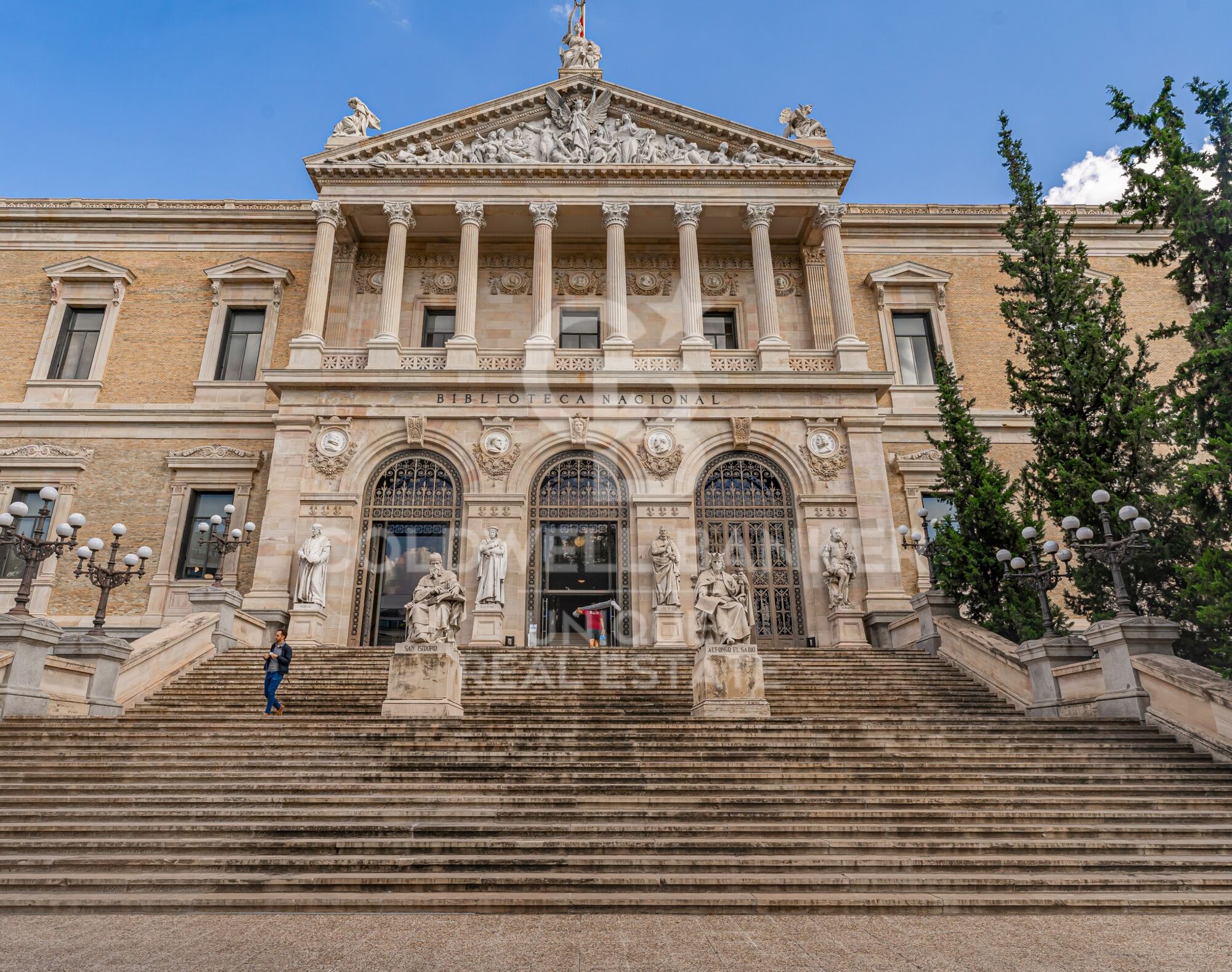 Propriété exclusive à vendre avec terrasse et charme classique, dans le Barrio de Salamanca, Madrid