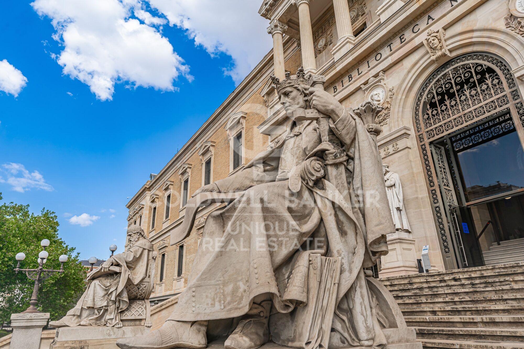 Propriété exclusive à vendre avec terrasse et charme classique, dans le Barrio de Salamanca, Madrid