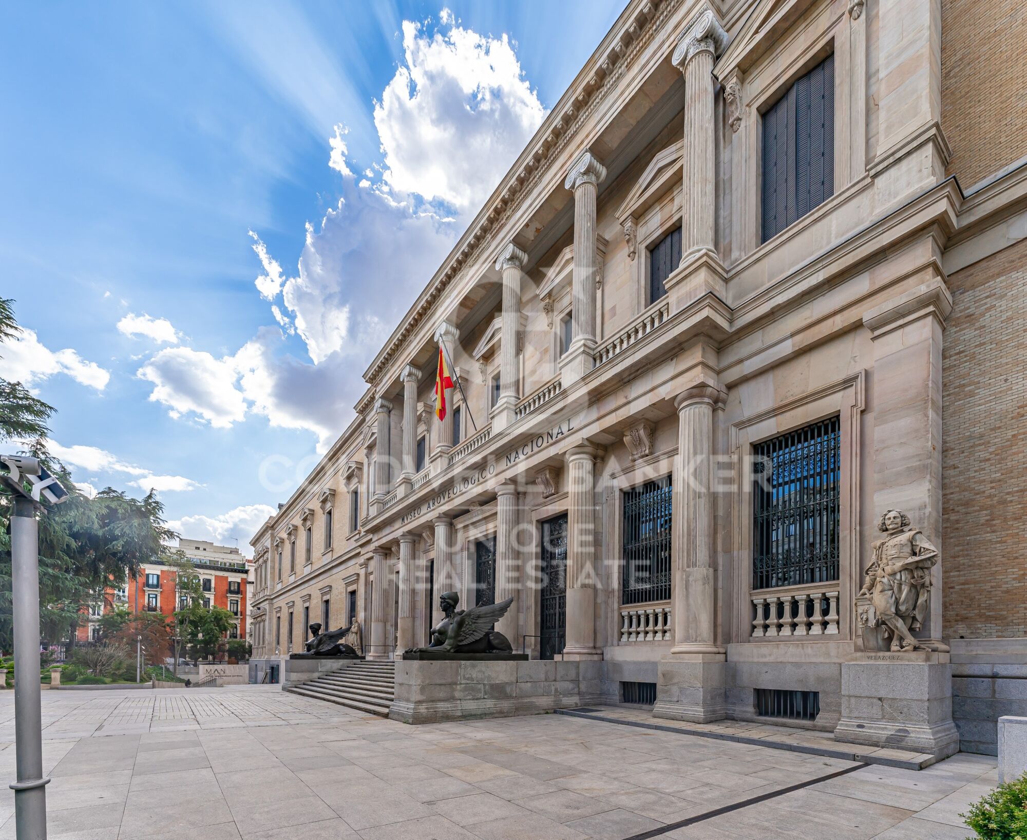 Propriété exclusive à vendre avec terrasse et charme classique, dans le Barrio de Salamanca, Madrid