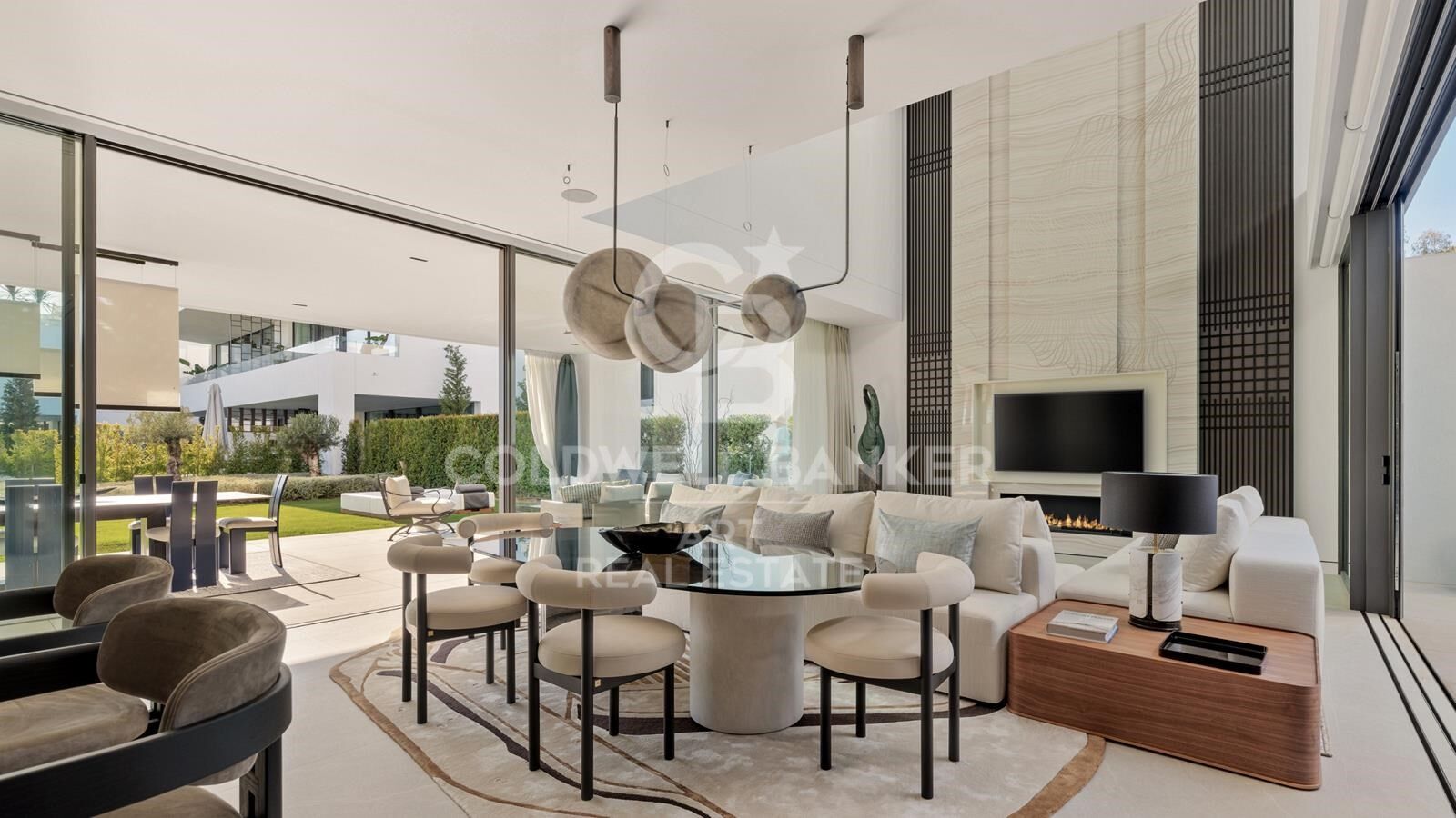 Espectacular Villa de diseño en la Milla de Oro de Marbella